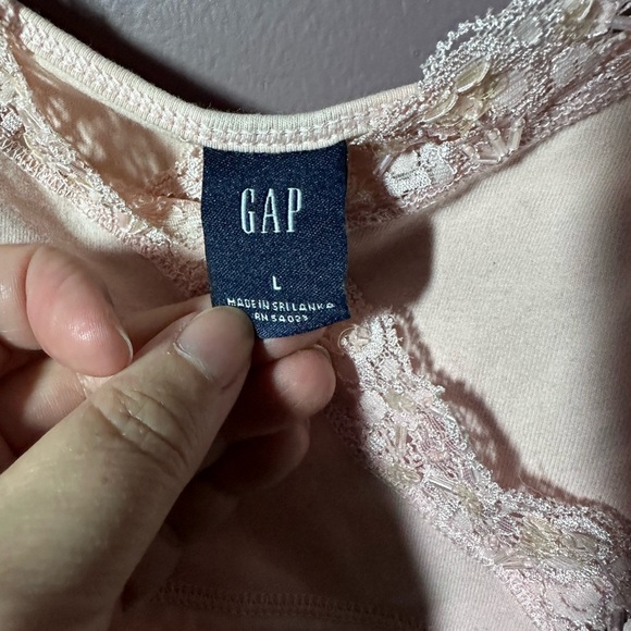 GAP Light Pink Lace Trim Top - Picture 2 of 4